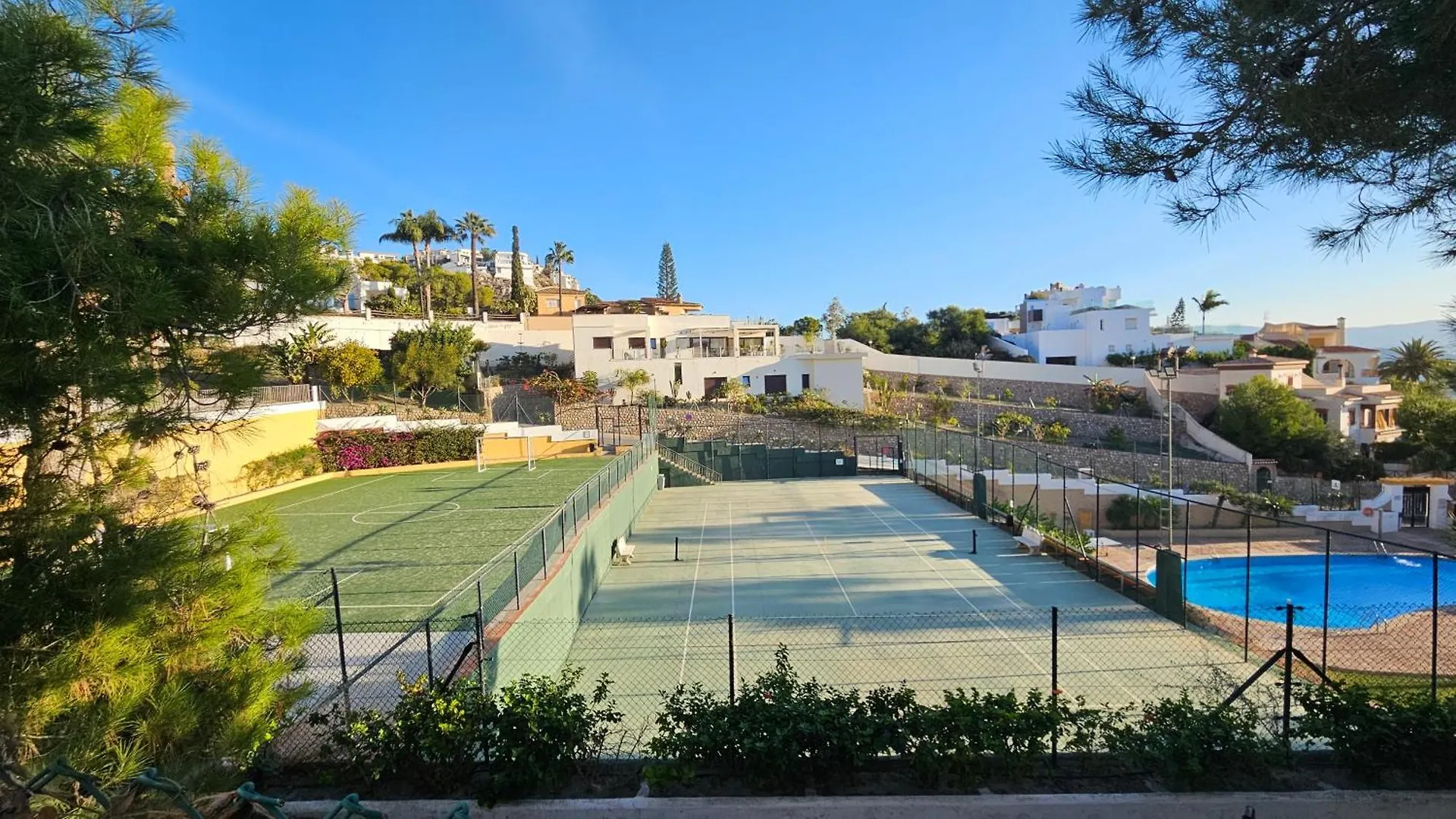 Villa La Colina With Heated Pool And Jacuzzi Salobrena Spain