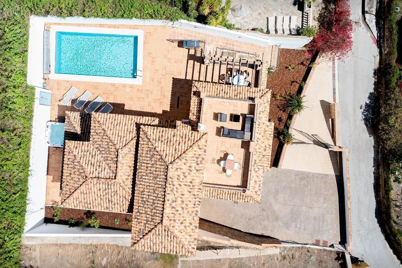 Villa La Colina With Heated Pool And Jacuzzi Salobrena